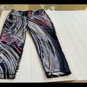 Tommy Hilfiger active wear, multiple color, Size L.